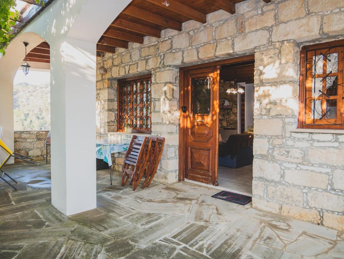 Revecca House Villa Agios Mamas Eksteriør billede