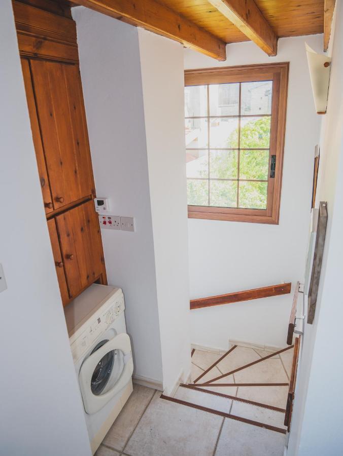 Revecca House Villa Agios Mamas Eksteriør billede