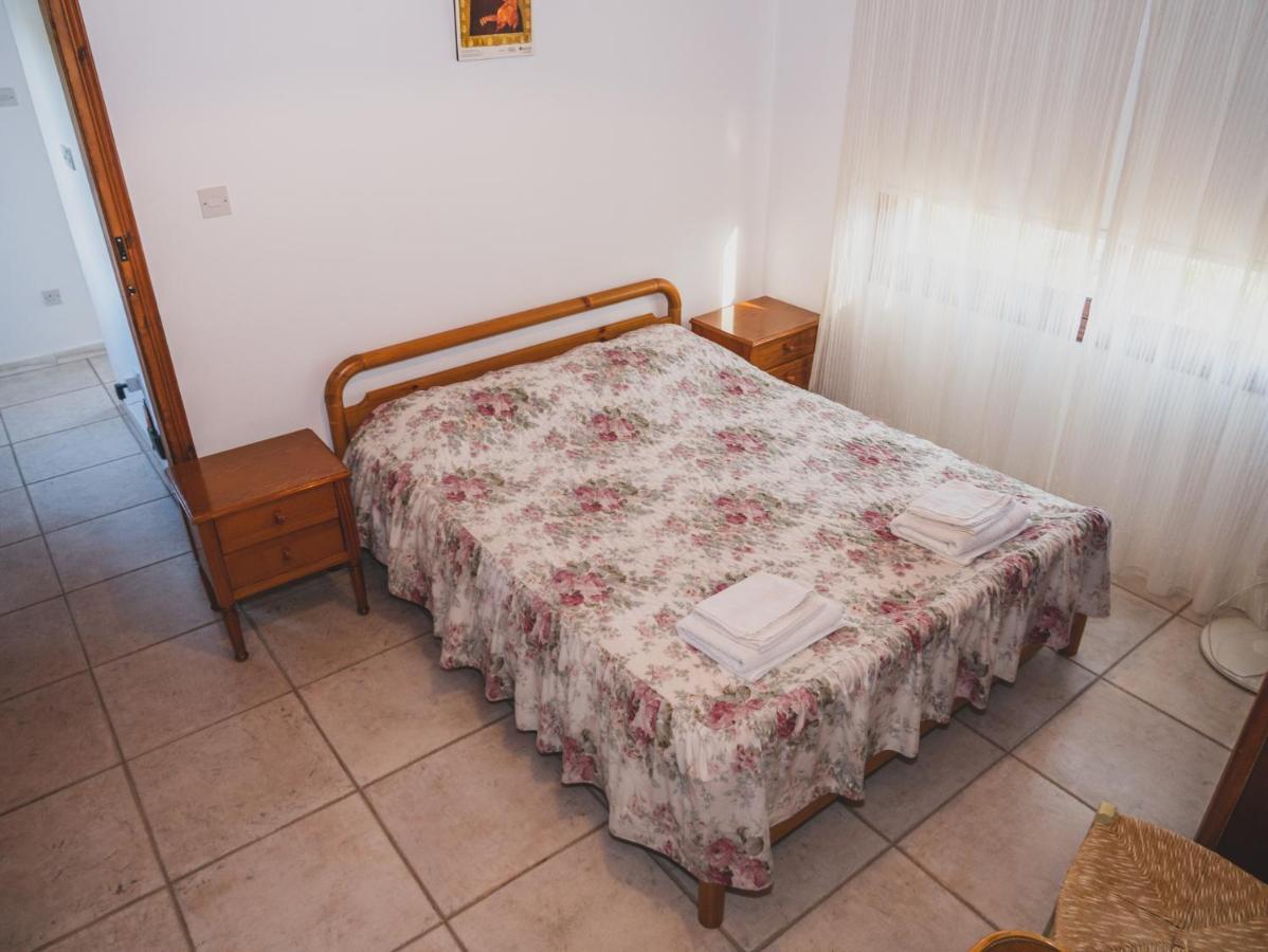 Revecca House Villa Agios Mamas Eksteriør billede